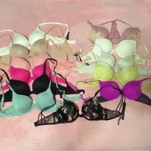 11 Victoria Secret bras (sold all together) 32C